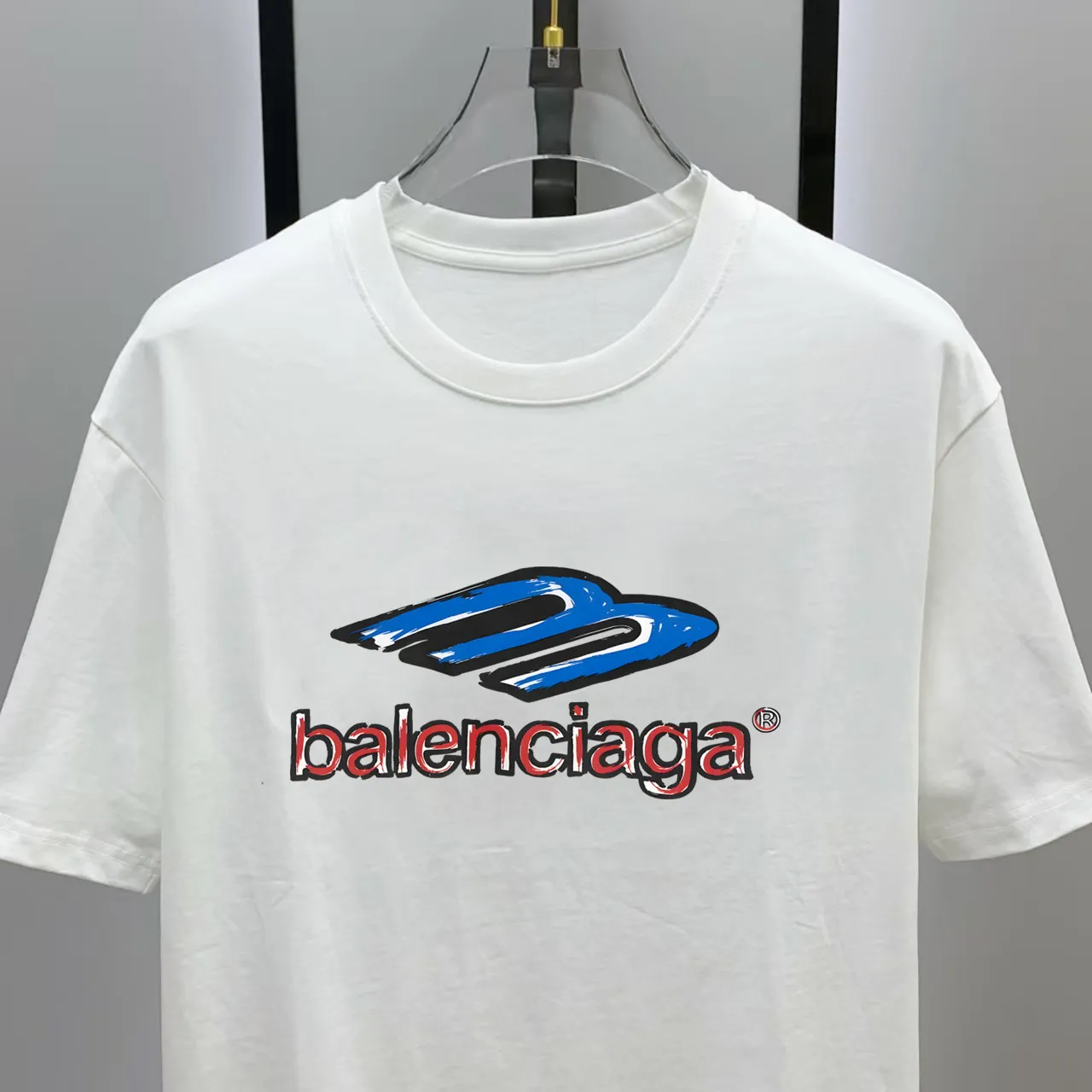 # 2026 New Arrival New Arrival T Premium ！ logo Premium 250 . . . . . ！ ！ ：Black。White！ Sizes： S M L XL XXL ：50 52 55 58 61 ：69 71 73 75 77 ：48 50 53 56 58 ：22 22.5 23 23.5 24 ， 1-3CM
